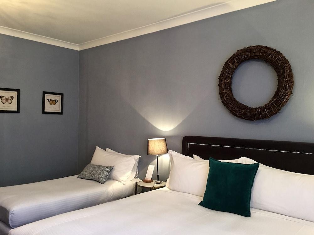 Berida Hotel Боурал Экстерьер фото